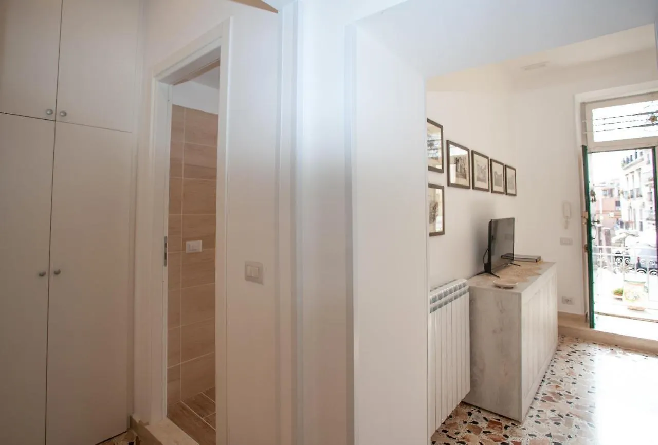 Apartament Casa Rosa Taormina 0*,  Włochy